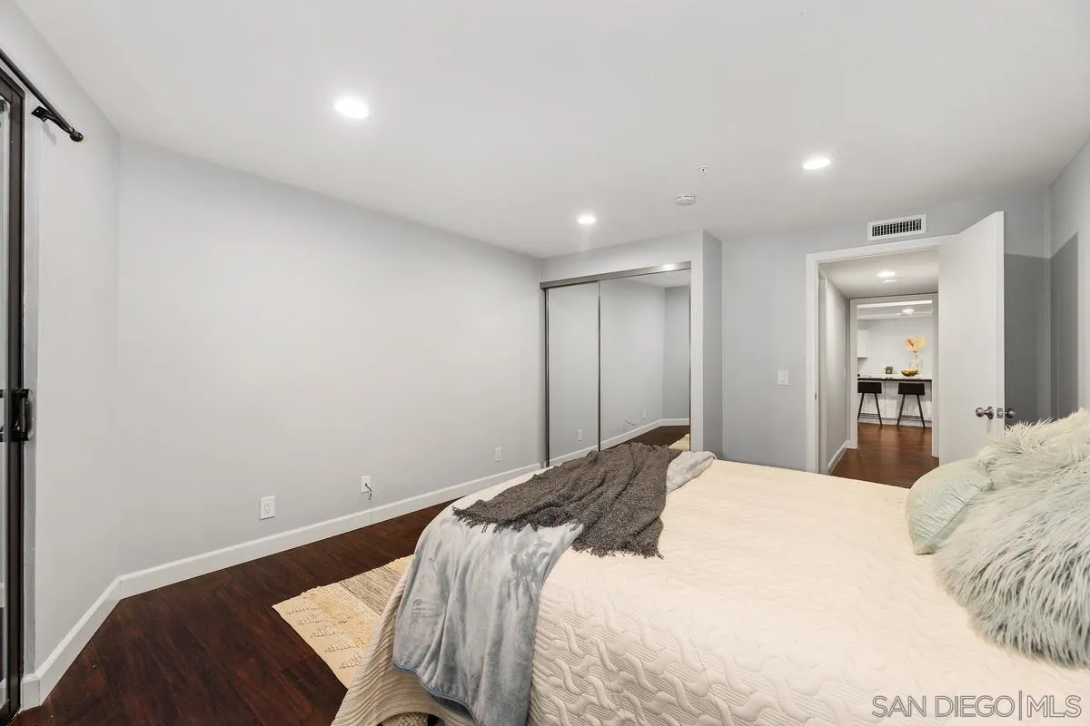 Photo #21: 260011902 Listing: Photo #21