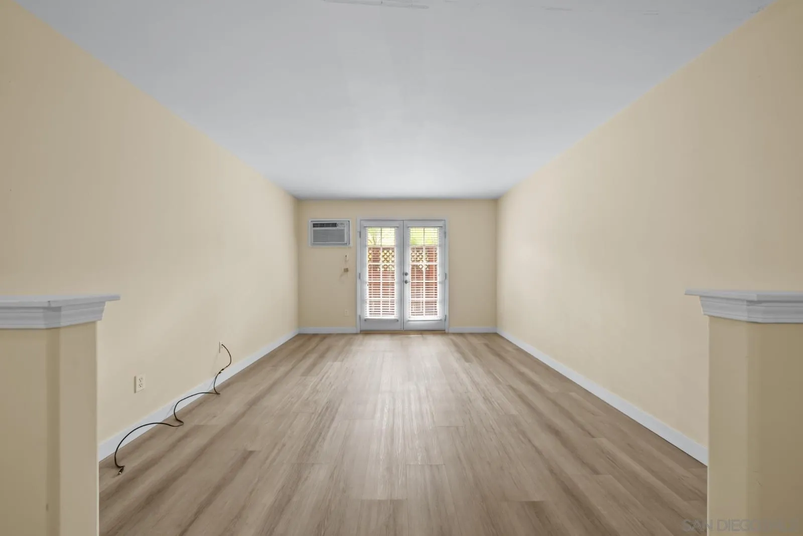Photo #3: 260011903 Listing: Photo #3