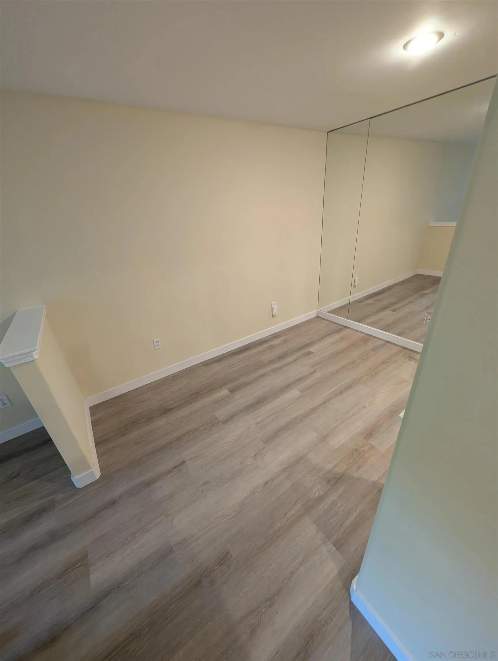https://cdn.realtyfeed.com/cdn/127/260011903/a3d4feee77d64231b4fcf2e4229f178e.webp