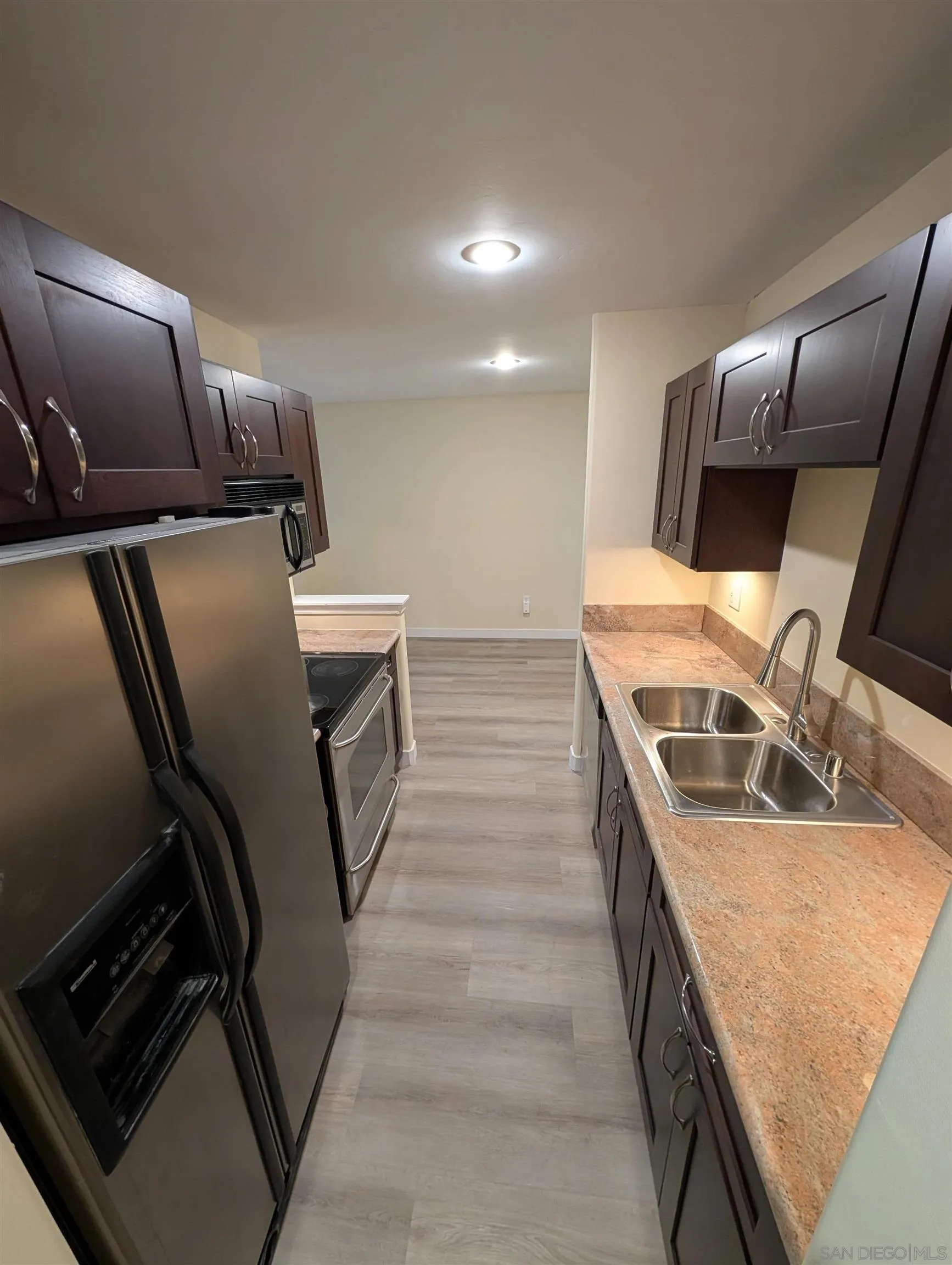 https://cdn.realtyfeed.com/cdn/127/260011903/a66149ae95039c4265afc8ac17a2e0f8.webp