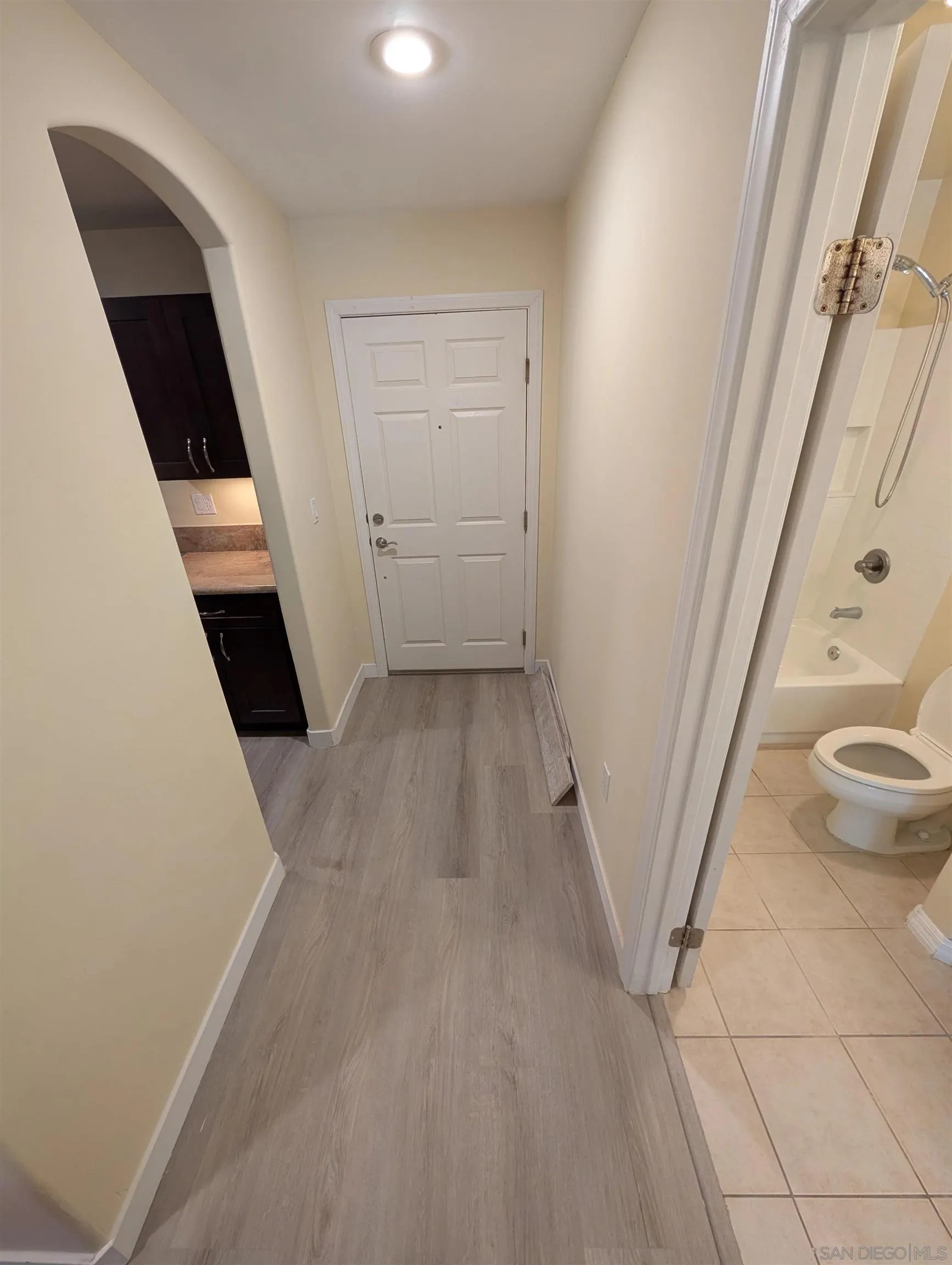https://cdn.realtyfeed.com/cdn/127/260011903/dd78f52f2a0debe2731ca99a2109e7d1.webp
