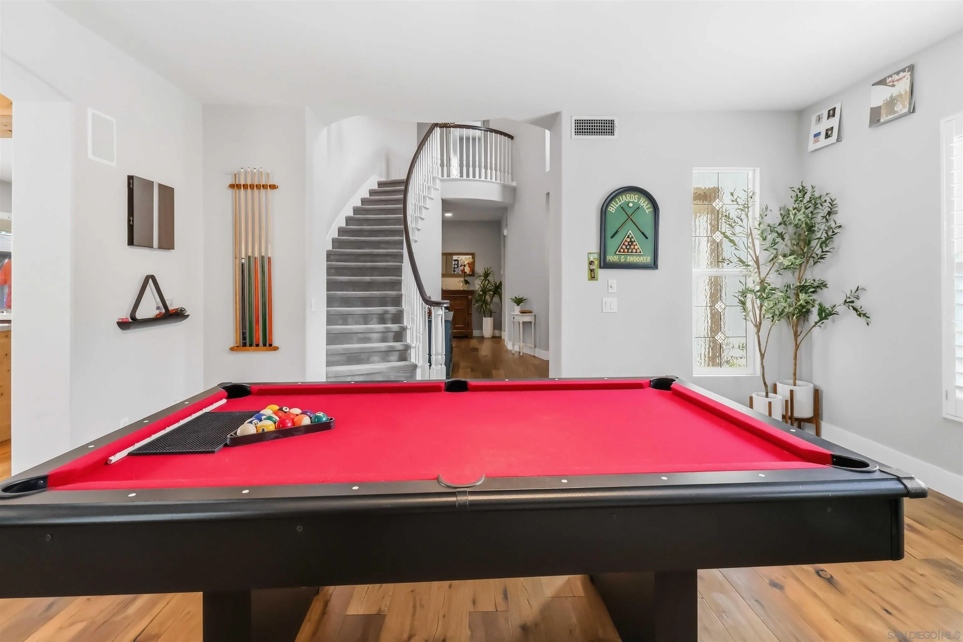 https://cdn.realtyfeed.com/cdn/127/260011907/11303caa9b79b8ca6911e102b3e13541.webp
