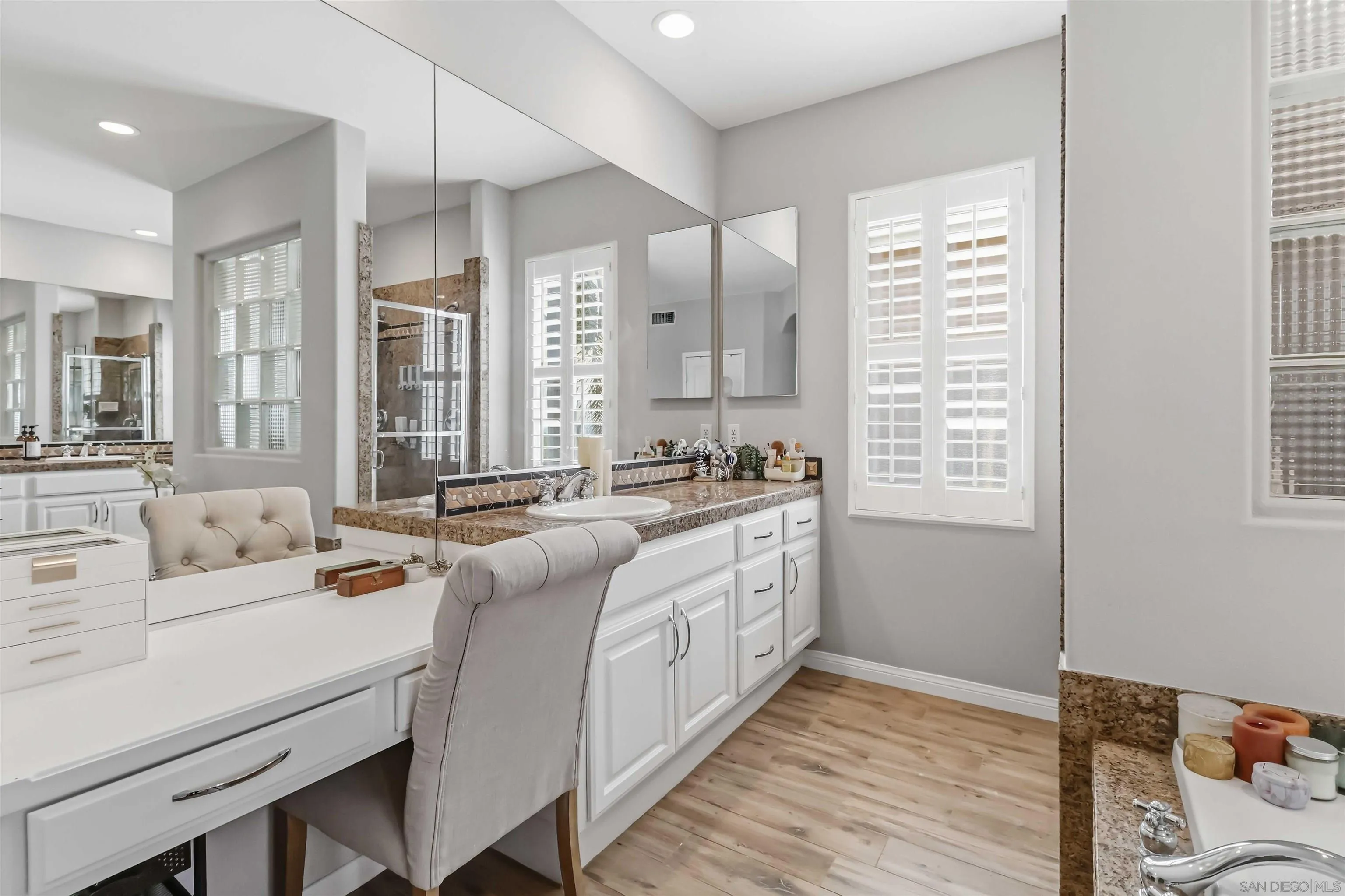 https://cdn.realtyfeed.com/cdn/127/260011907/25bb201f725bfea25b5e311aa4889acd.webp
