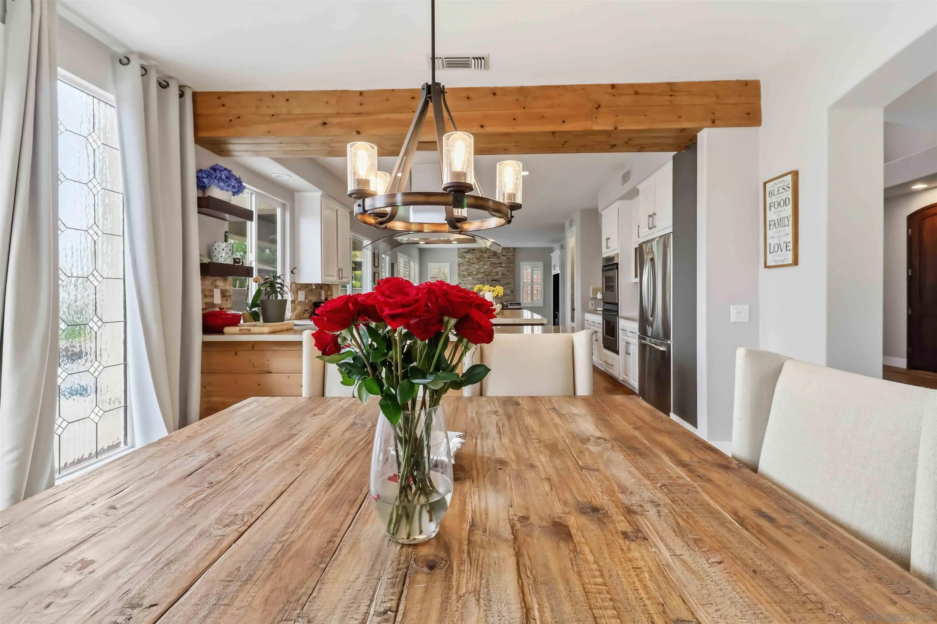 https://cdn.realtyfeed.com/cdn/127/260011907/4c425cff151dc79170764a833ef1d32d.webp