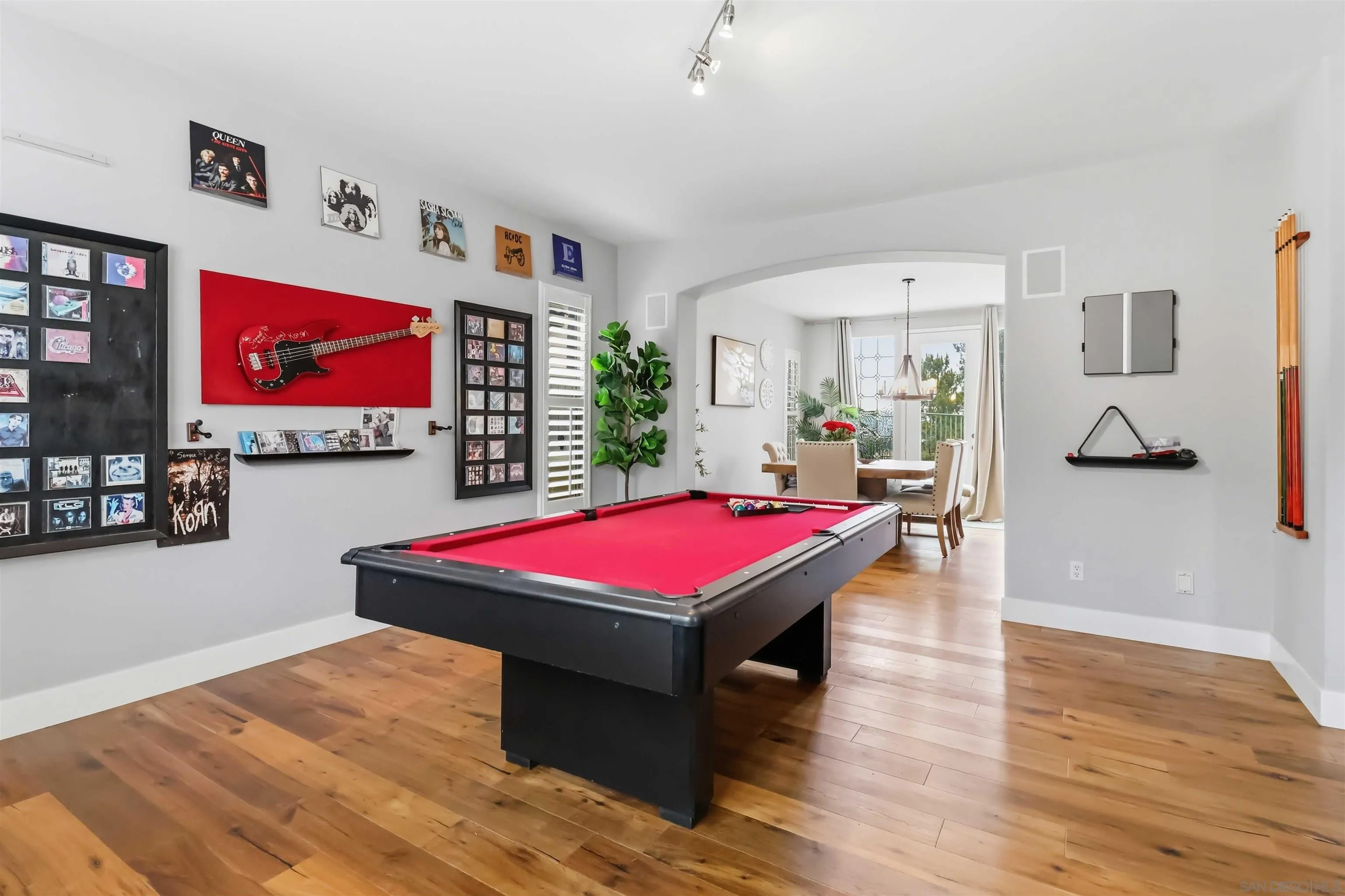 https://cdn.realtyfeed.com/cdn/127/260011907/7766728733f7fca15ecf0efcf28b5f37.webp