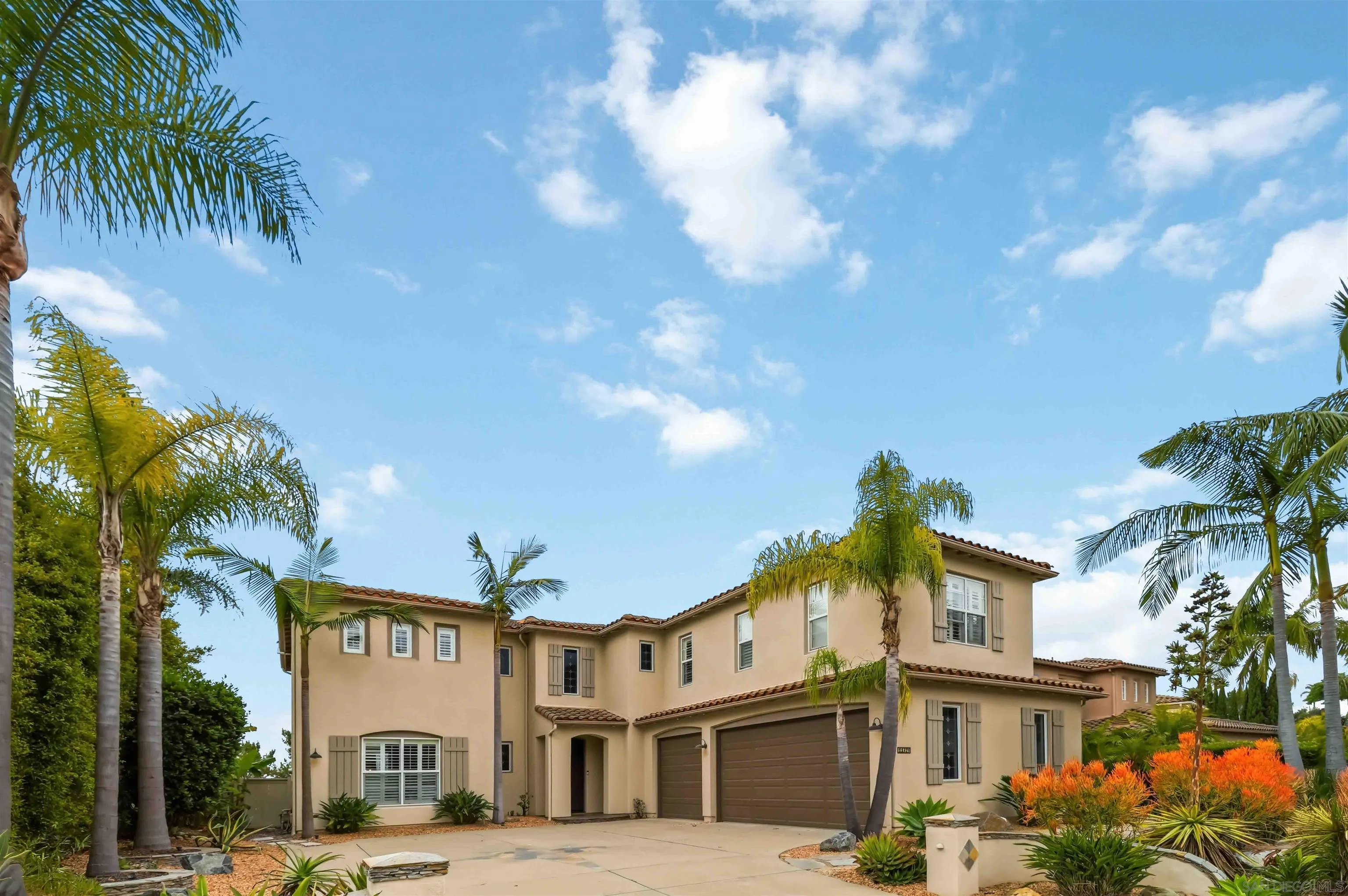 https://cdn.realtyfeed.com/cdn/127/260011907/b755f5f5074aa8eb1fb50023c37ff9dc.webp