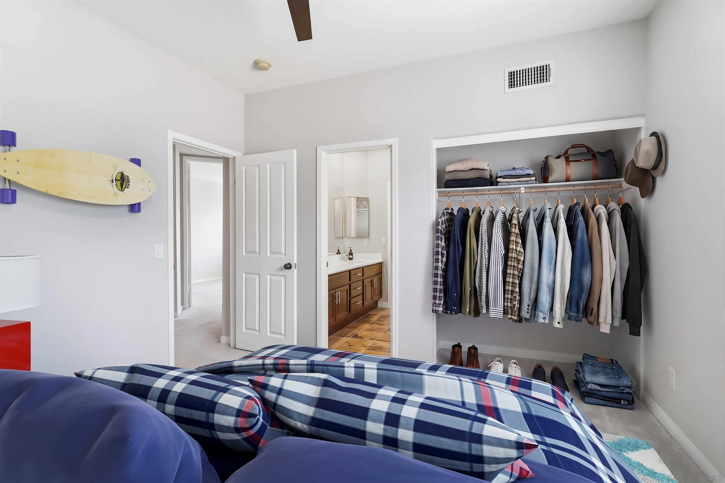 https://cdn.realtyfeed.com/cdn/127/260011907/eaa5d2035a41ae561f755a2058ace063.webp