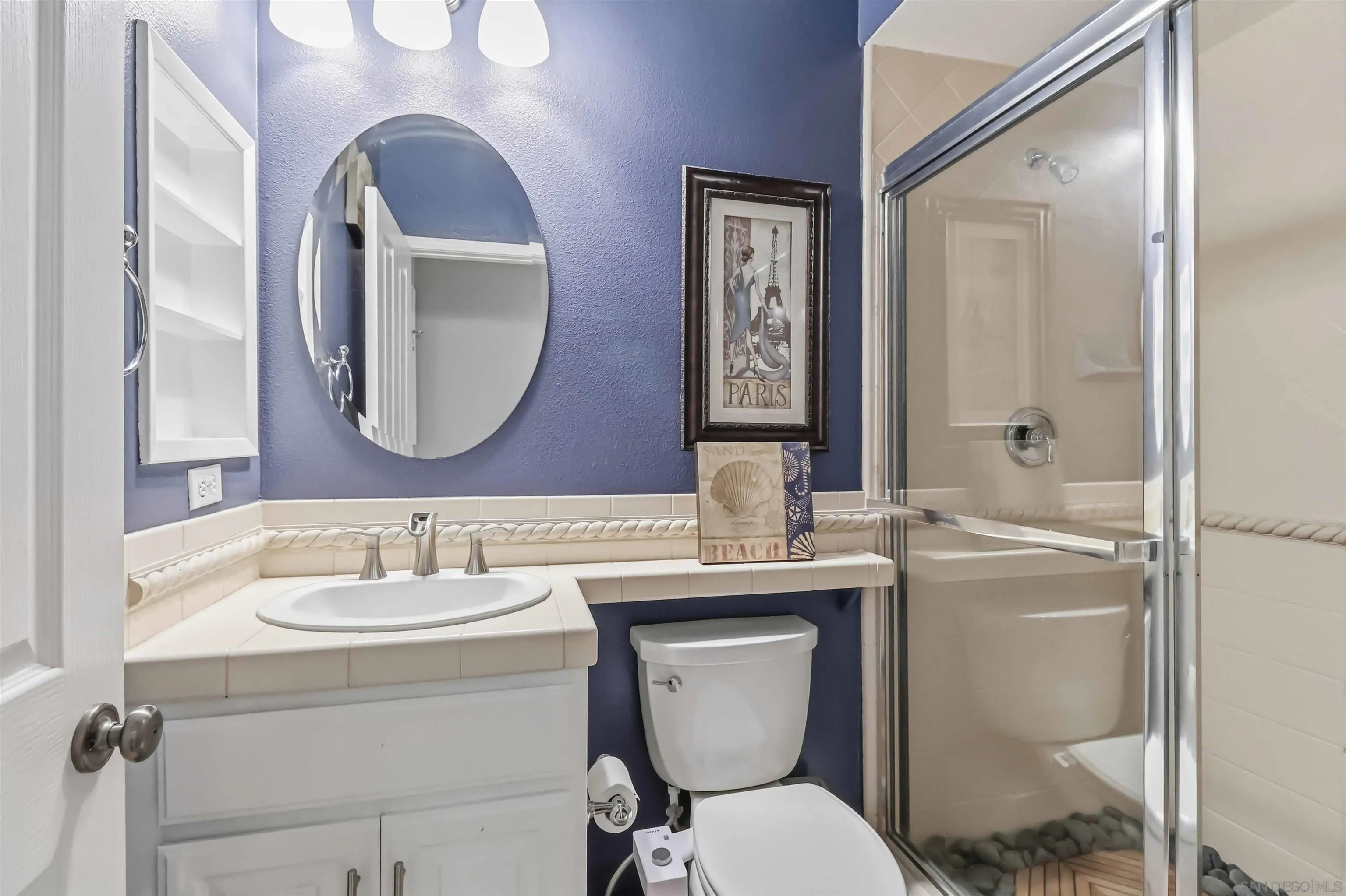 https://cdn.realtyfeed.com/cdn/127/260011907/ffffbcc38340b46ce14953abf79572ed.webp