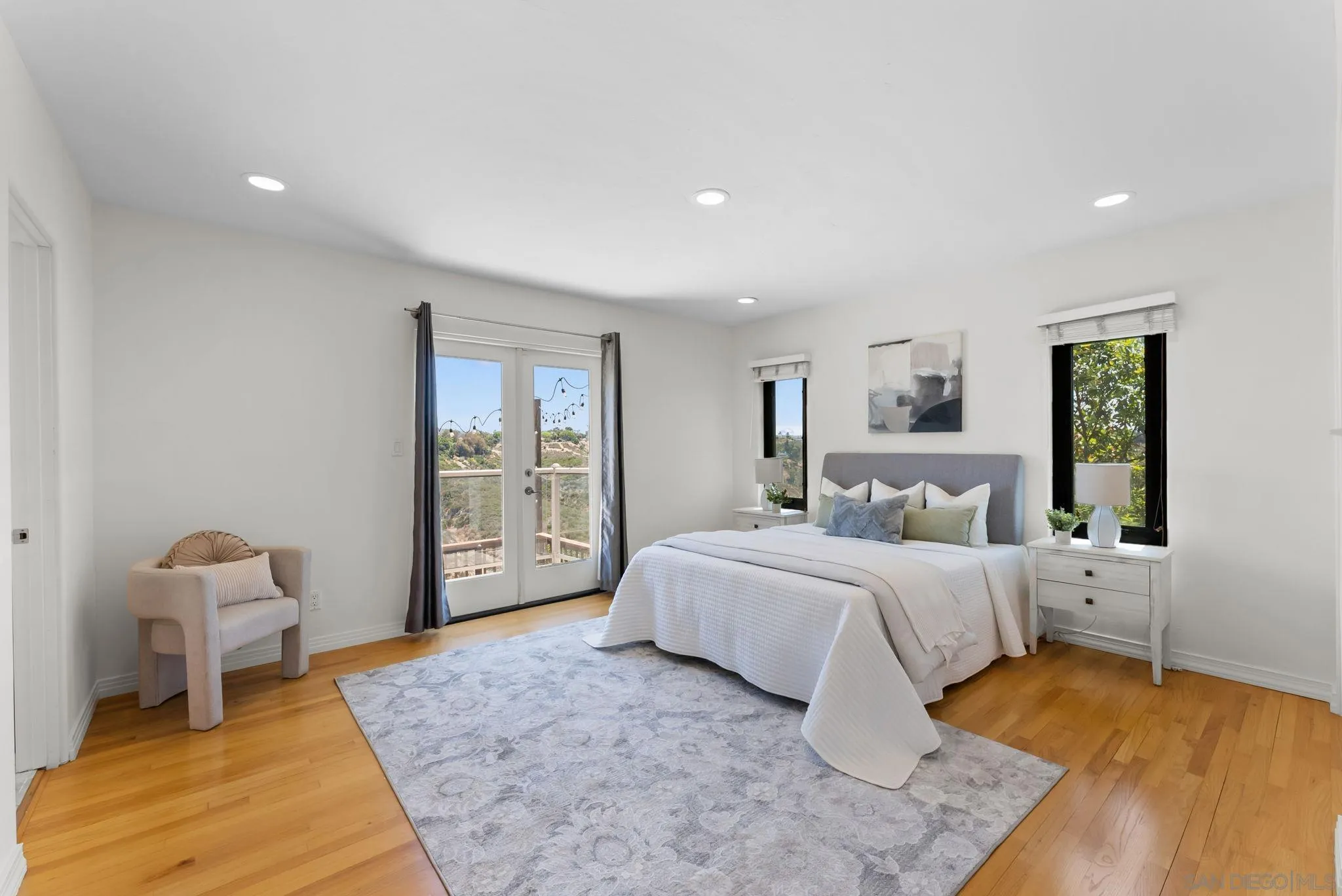 https://cdn.realtyfeed.com/cdn/127/260011908/01be58355959ba2ae77ce42dacc20058.webp