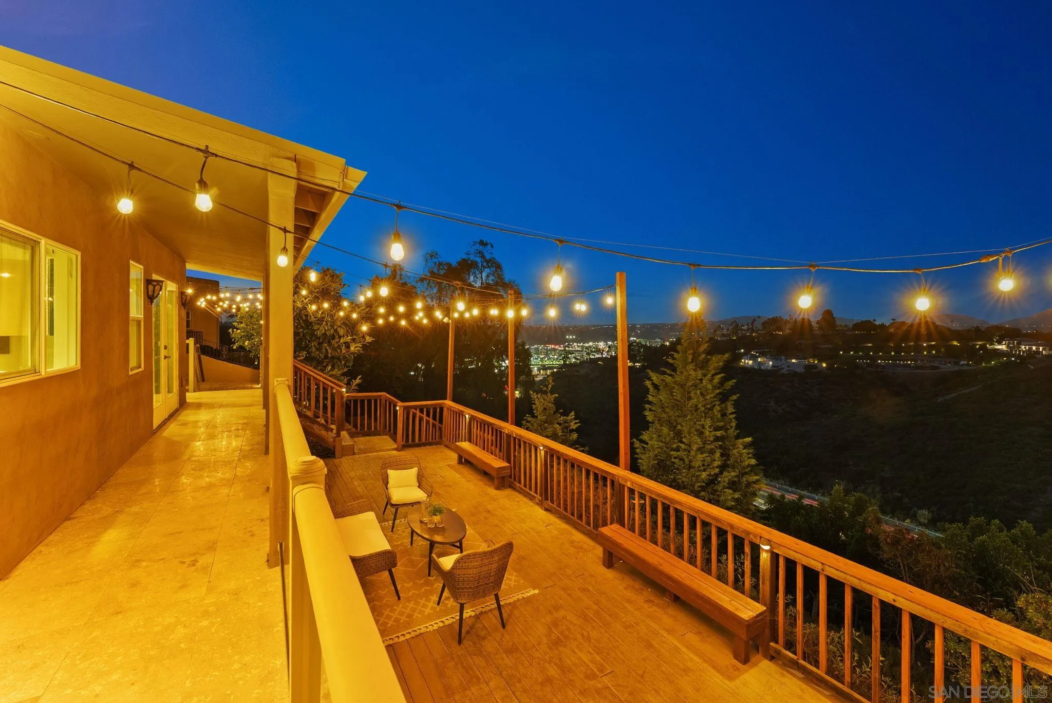 https://cdn.realtyfeed.com/cdn/127/260011908/6d08e2410dd21ac8fd3ccf7584075f73.webp