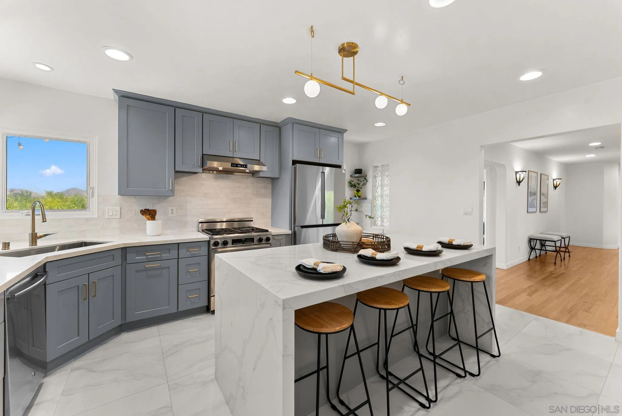 https://cdn.realtyfeed.com/cdn/127/260011908/a0a7460394d840941634ac9e52b268f5.webp