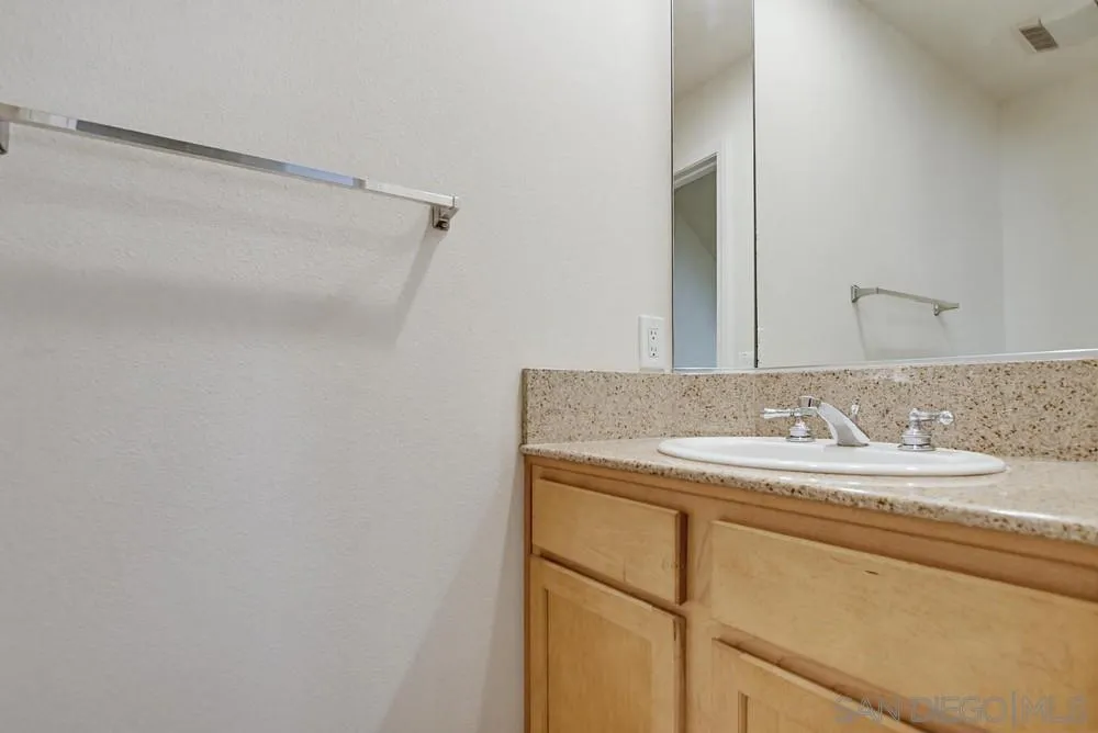 Photo #30: 260011918 Listing: Photo #30