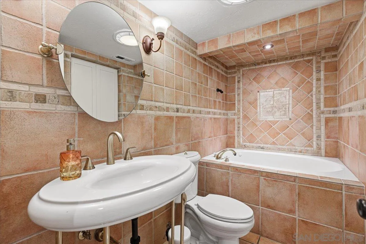 Photo #29: 260011919 Listing: Photo #29