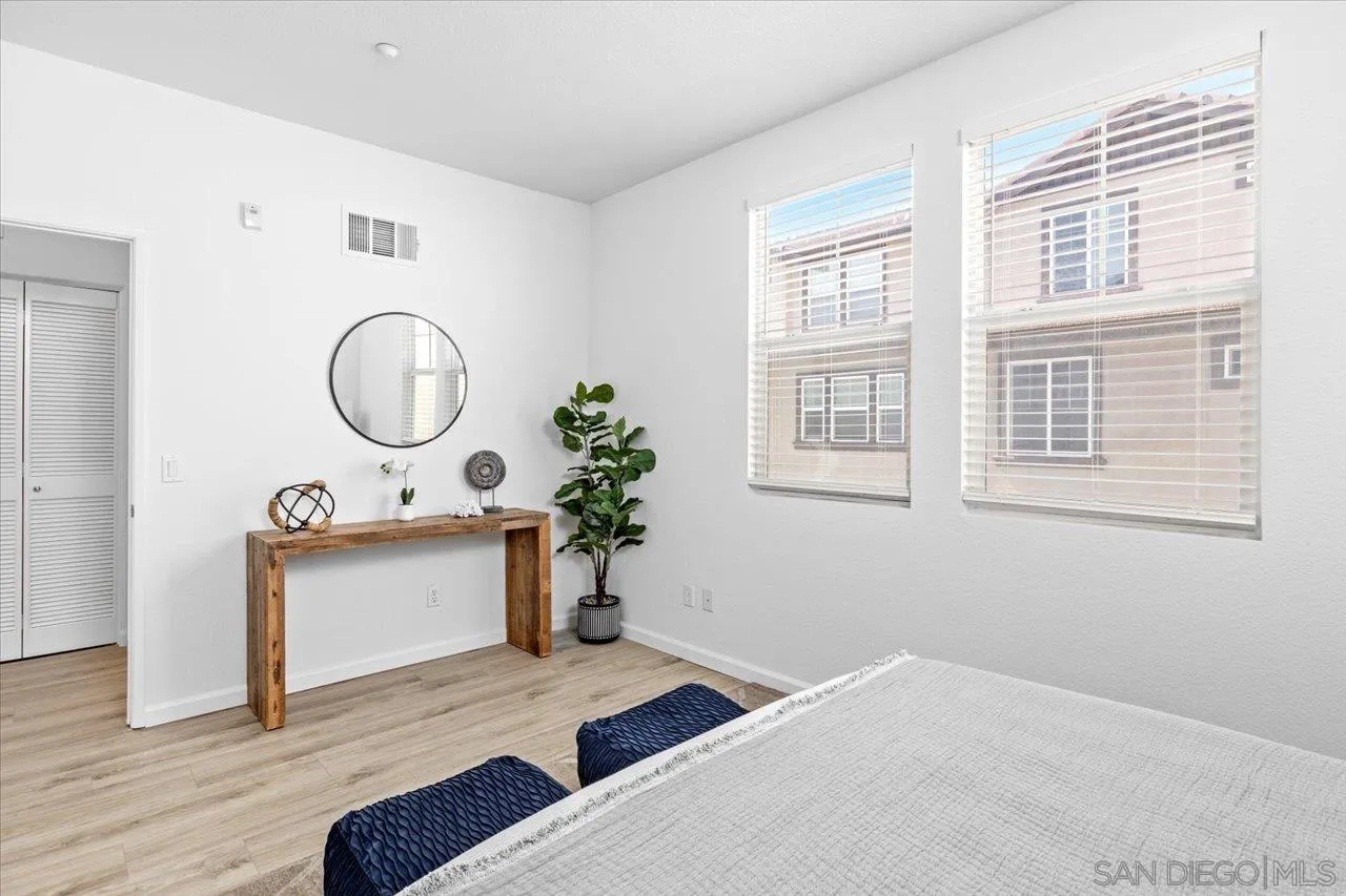 Photo #15: 260011921 Listing: Photo #15