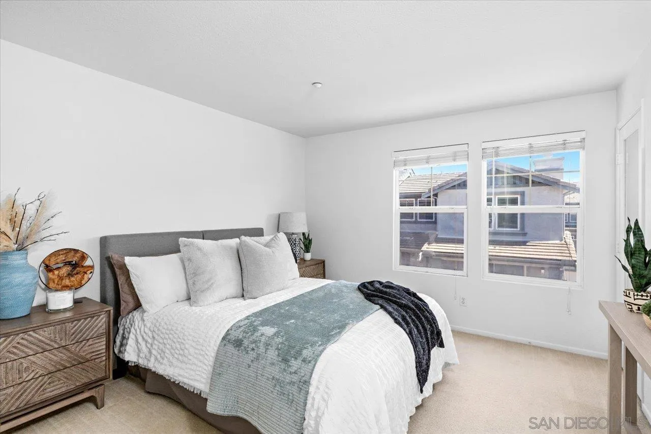 Photo #12: 260011921 Listing: Photo #12