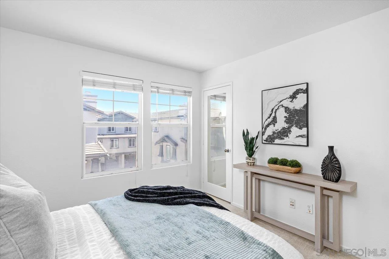 https://cdn.realtyfeed.com/cdn/127/260011921/8e7bcc5d0b0a4372d8b238264f219555.webp