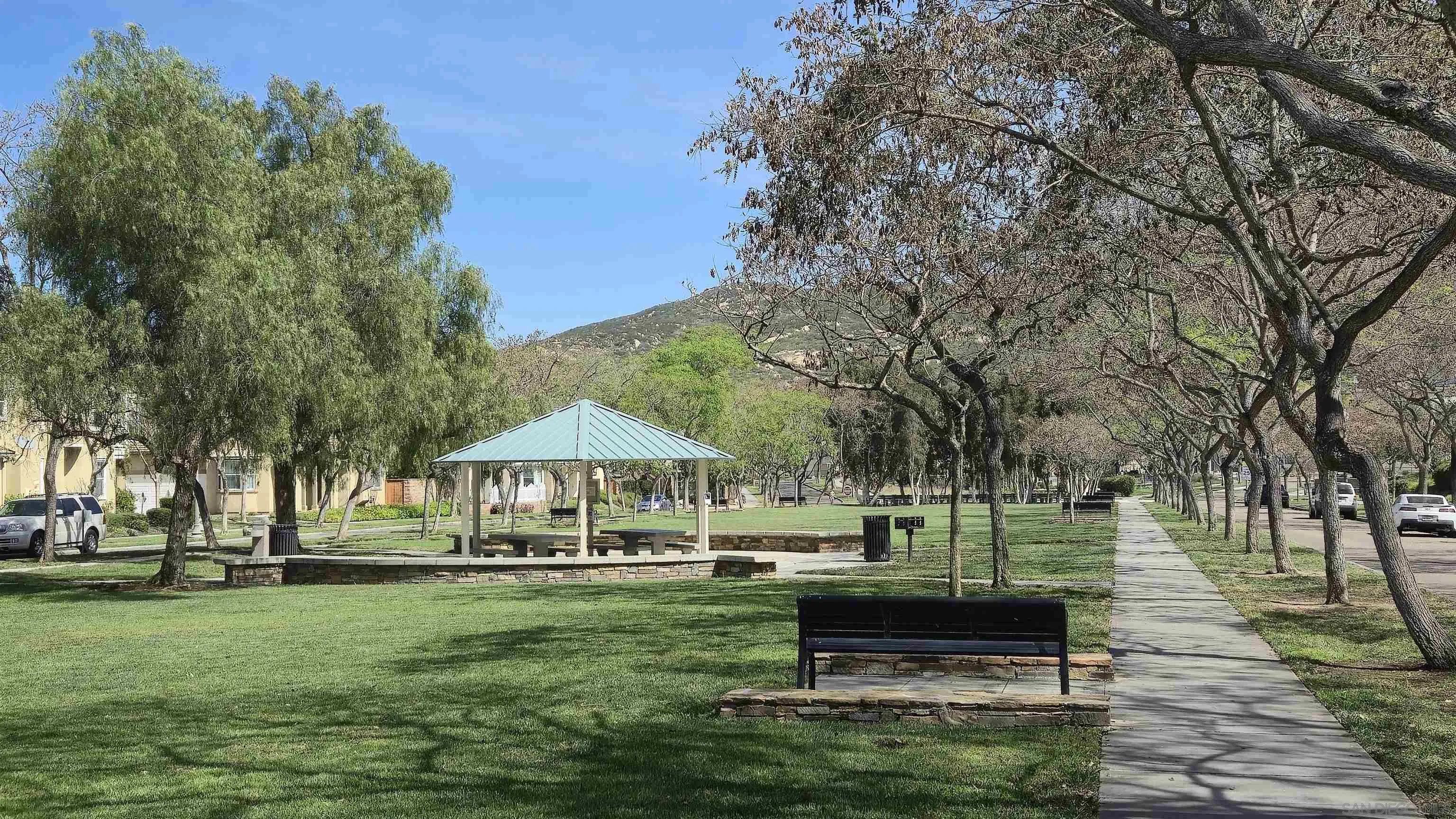 Photo #28: 260011921 Listing: Photo #28