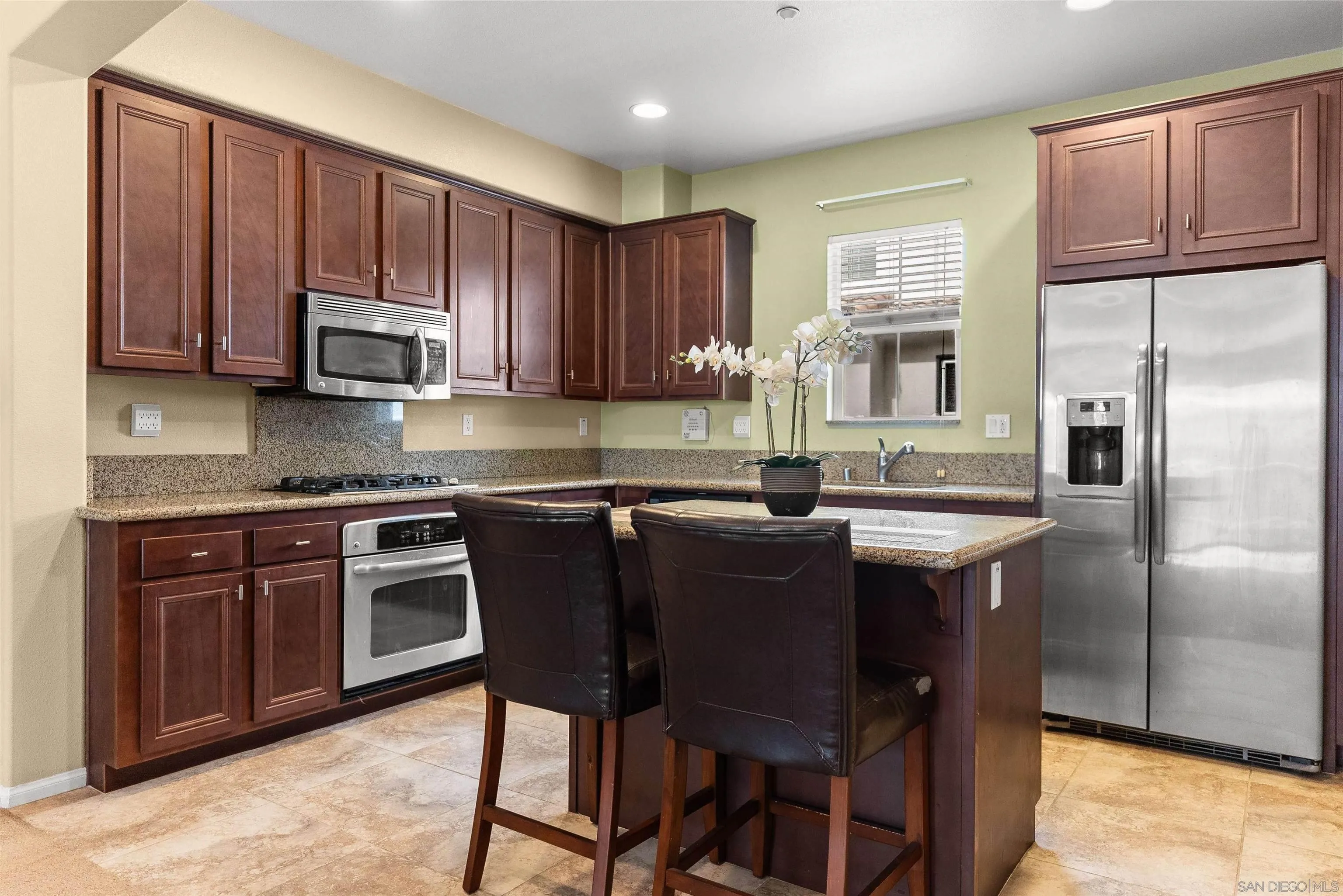 Photo #9: 260011928 Listing: Photo #9