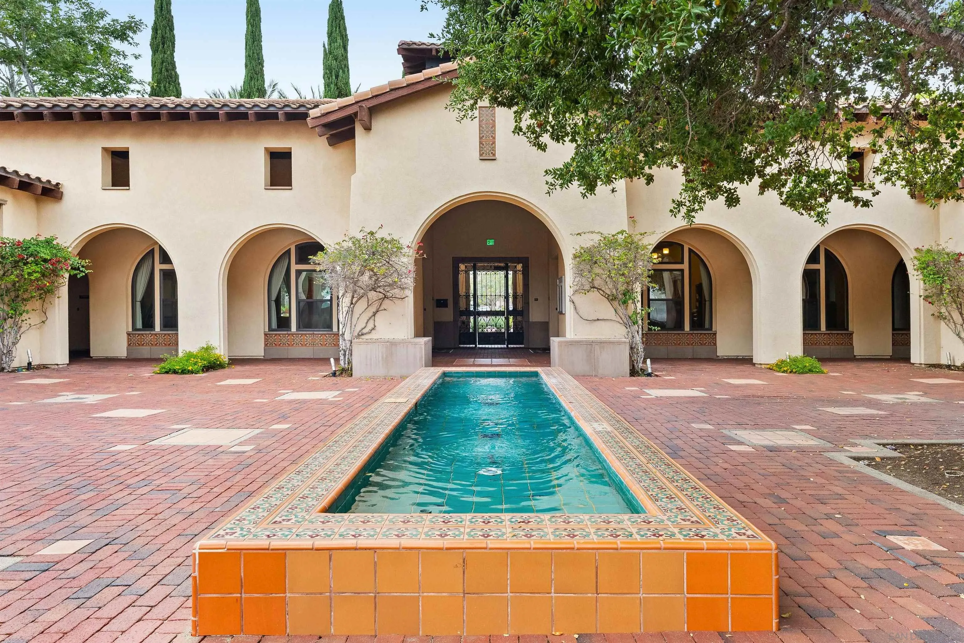 Photo #21: 260011928 Listing: Photo #21