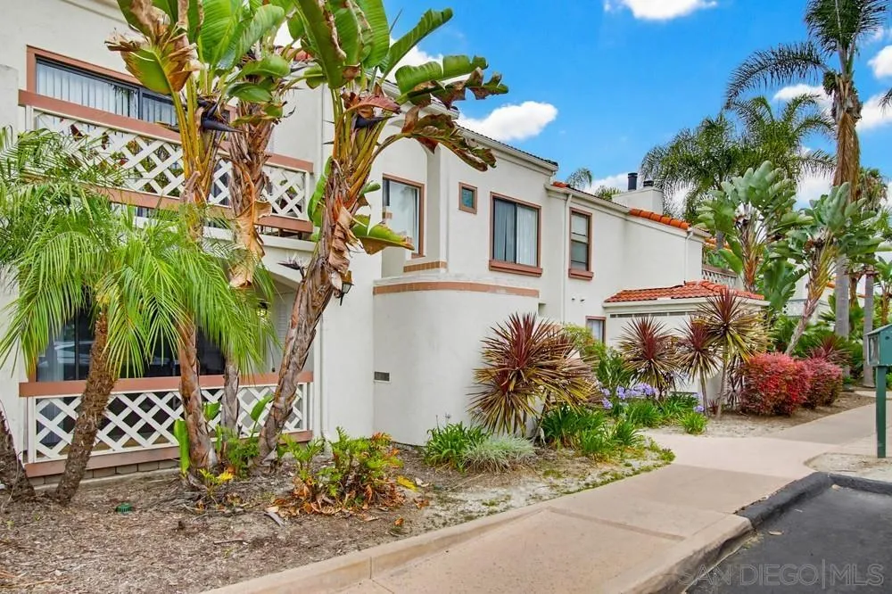 https://cdn.realtyfeed.com/cdn/127/260011932/dbf4cc7822fdb52bfb3891d8103a7954.webp