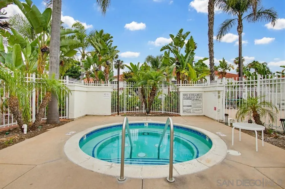 Photo #36: 260011932 Listing: Photo #36