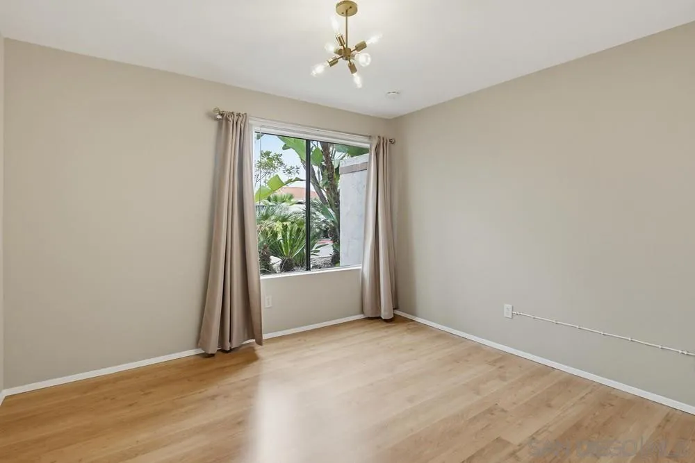 Photo #26: 260011932 Listing: Photo #26