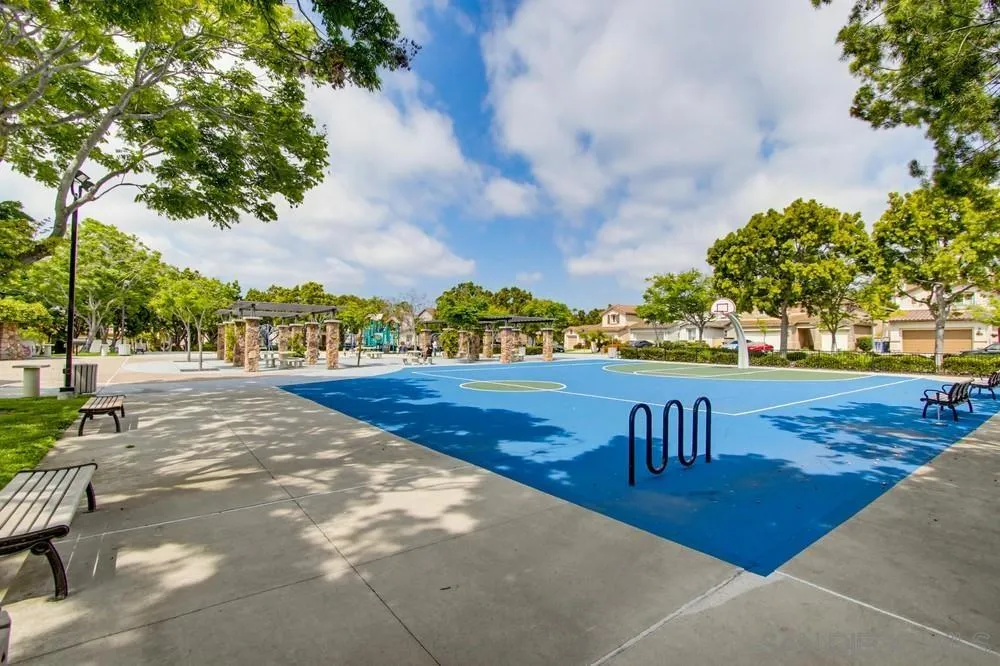 https://cdn.realtyfeed.com/cdn/127/260011935/3d4f21968b1d02f9f725aef788ae6c55.webp