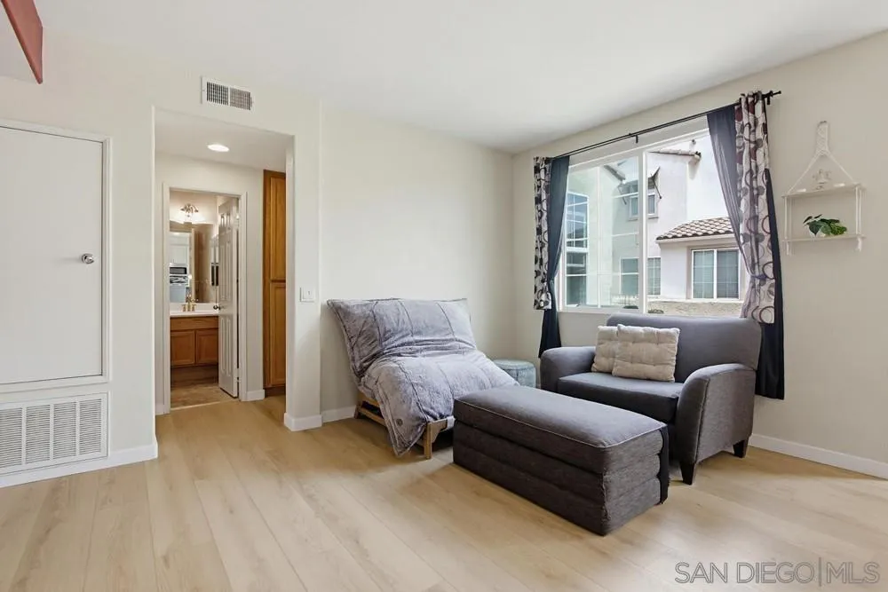 https://cdn.realtyfeed.com/cdn/127/260011935/f3d3bfc421cac0bc389d219f936c1067.webp