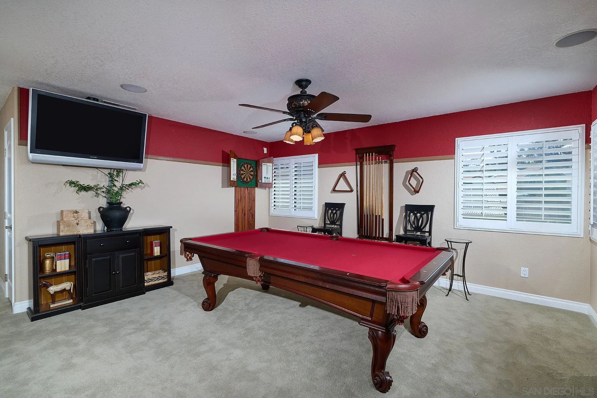 https://cdn.realtyfeed.com/cdn/127/260011937/4a4500cba25b8ef6d986ff99d7dc5da6.webp
