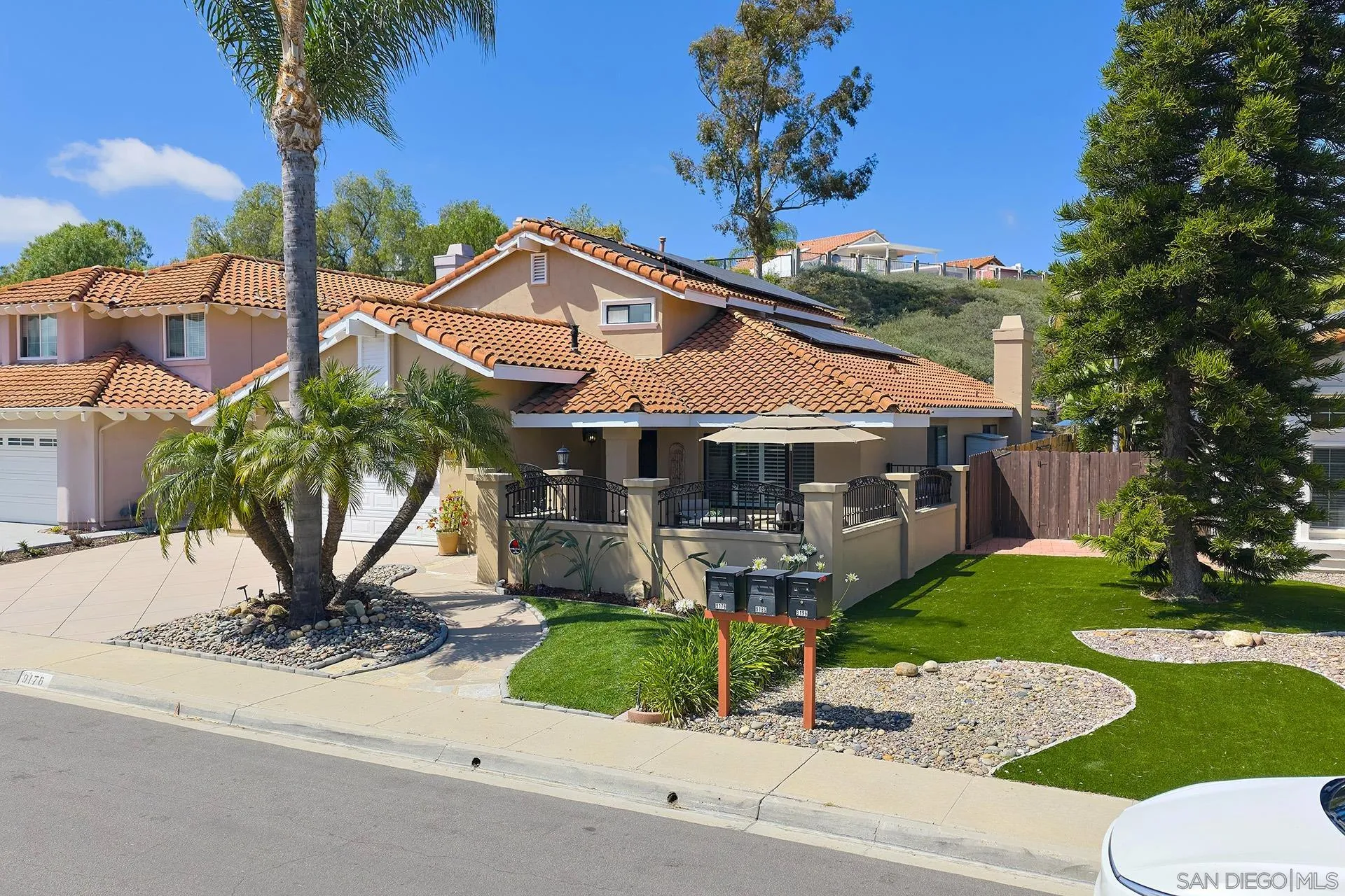 https://cdn.realtyfeed.com/cdn/127/260011937/84483ea8355eac5a6edff1f83b7d52b4.webp