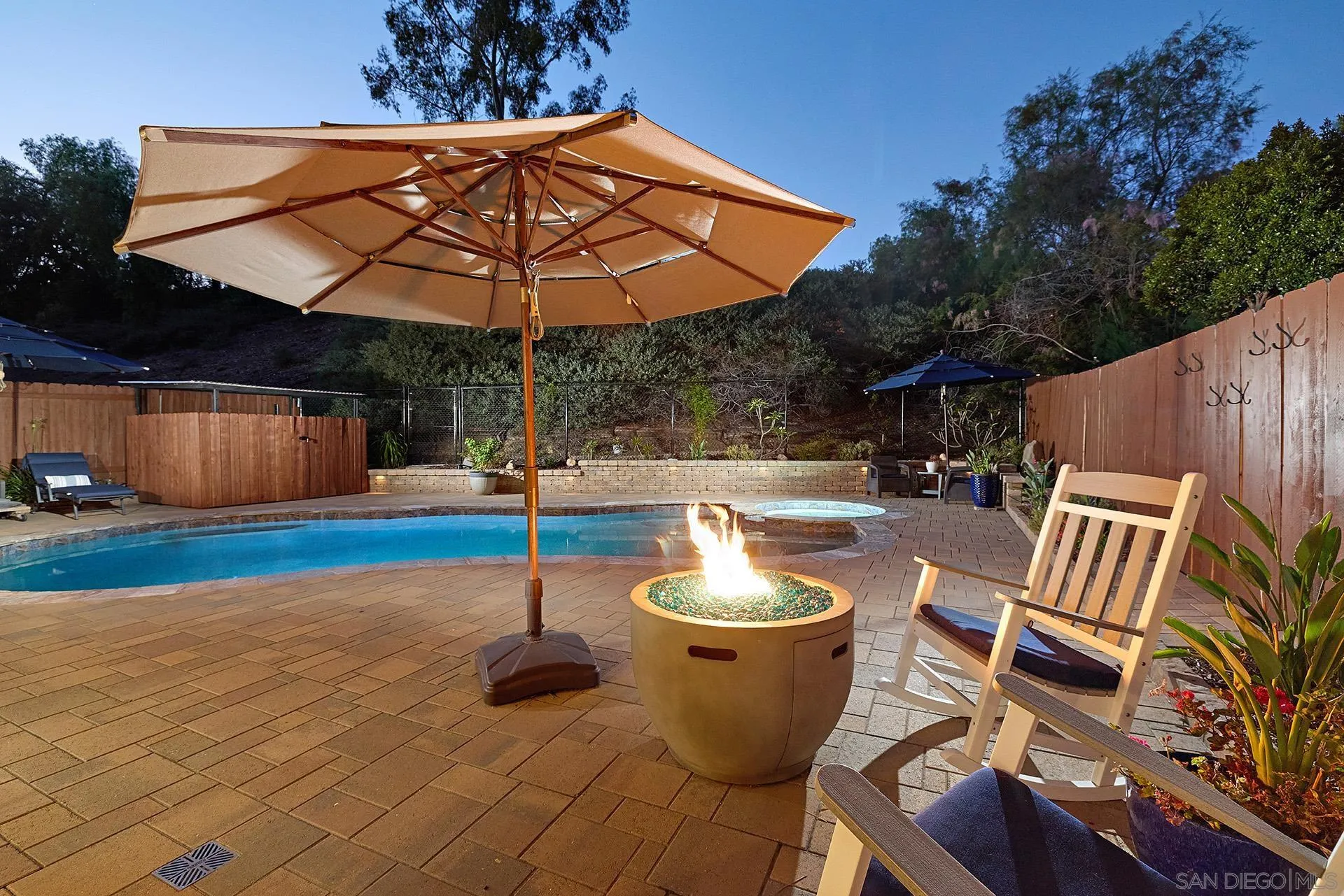 https://cdn.realtyfeed.com/cdn/127/260011937/fb46a11cff5a08533af808f2faa291ac.webp