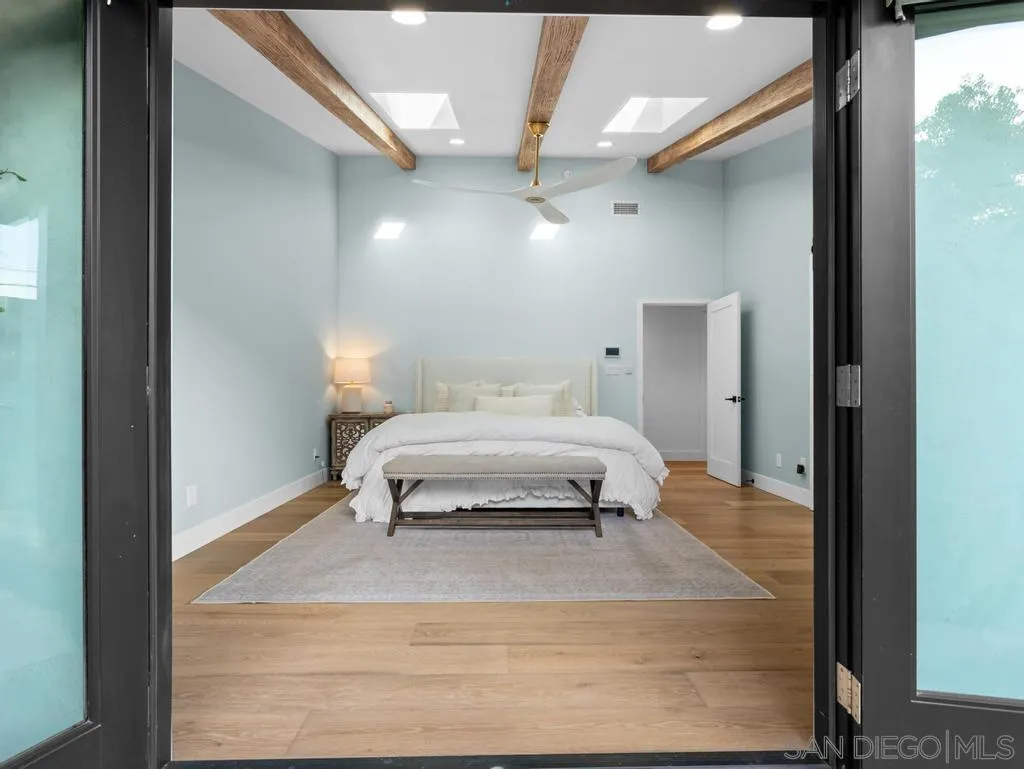 https://cdn.realtyfeed.com/cdn/127/260011938/689ce222d68c63e5a6403272bd60d950.webp