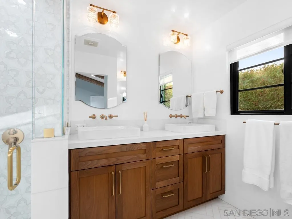 https://cdn.realtyfeed.com/cdn/127/260011938/91ab6649156964e6f3951dd54fad10ff.webp