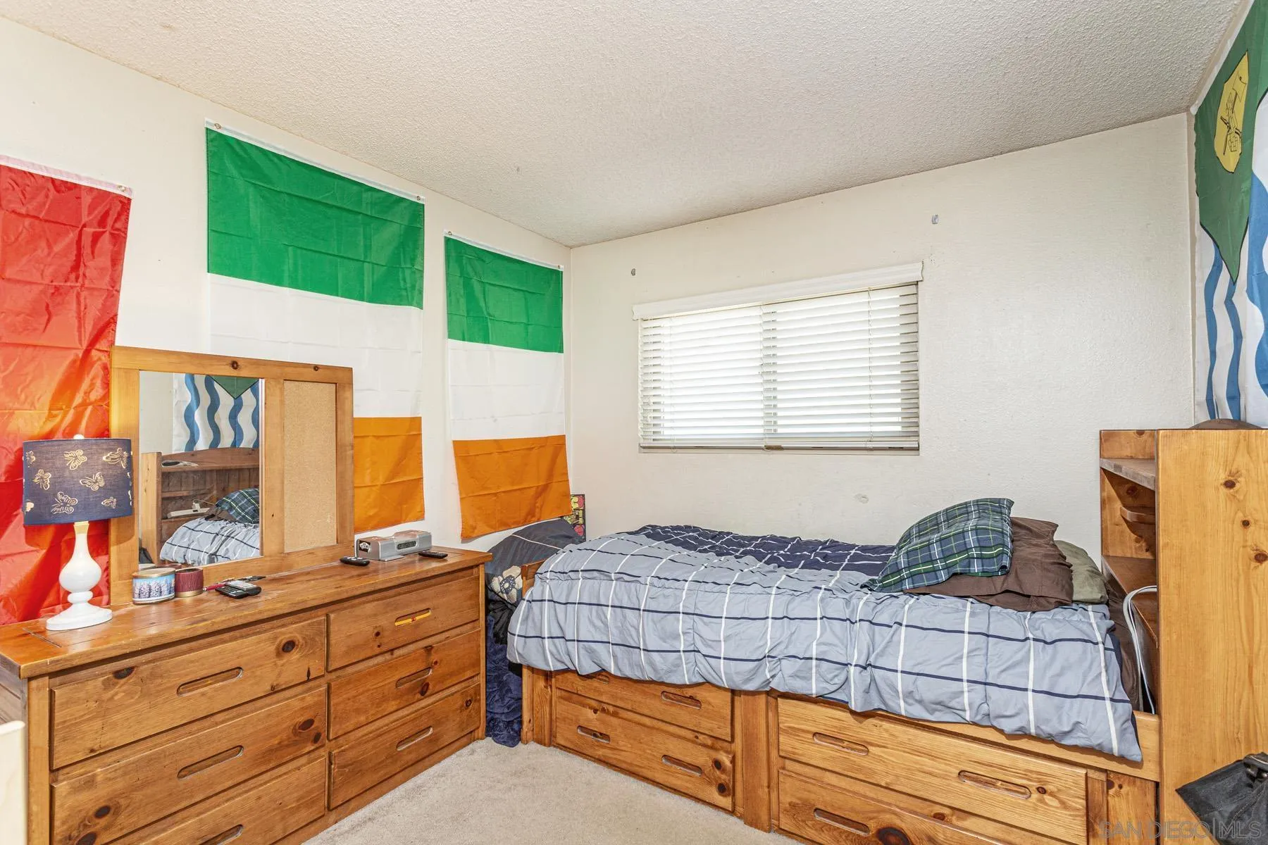 Photo #11: 260011948 Listing: Photo #11