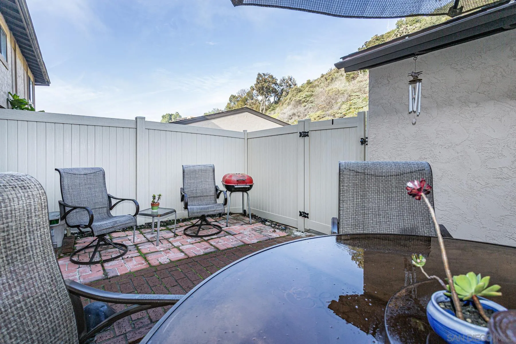 Photo #18: 260011948 Listing: Photo #18