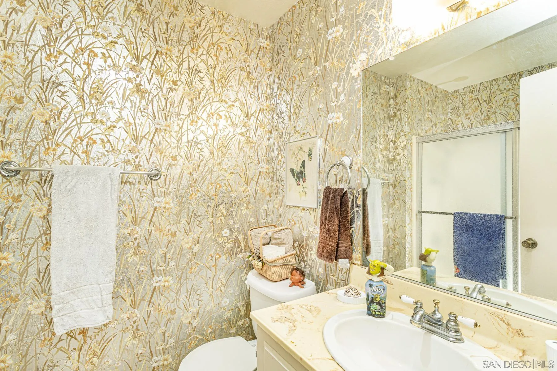 Photo #13: 260011948 Listing: Photo #13
