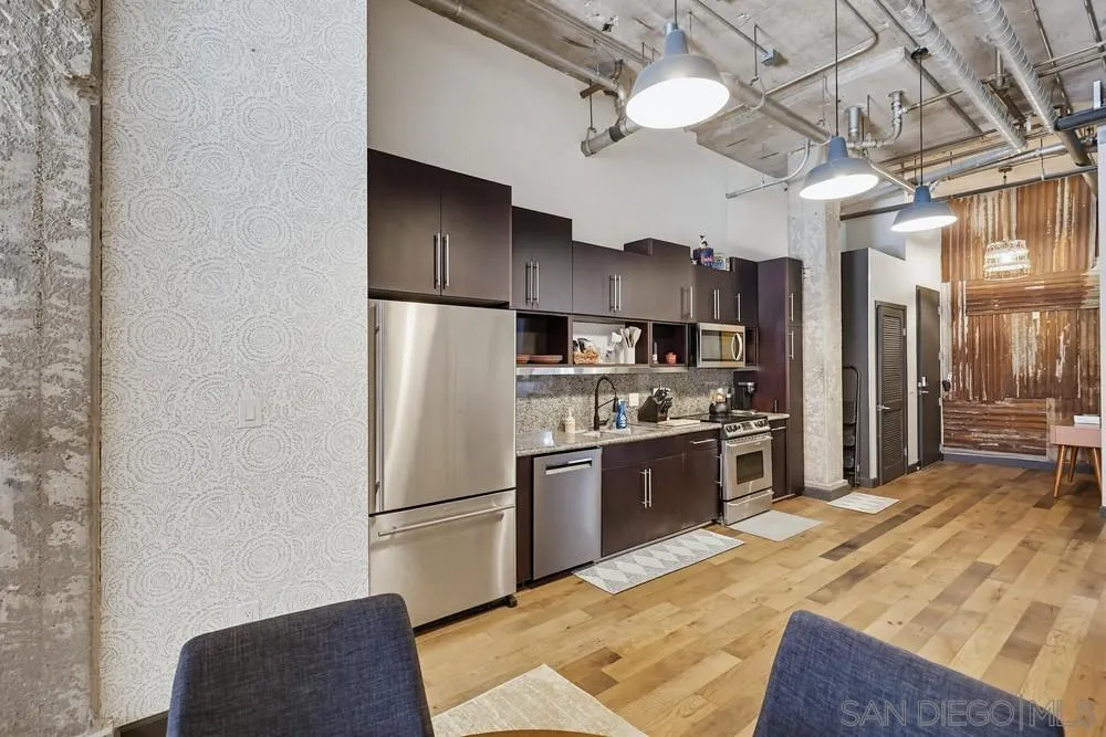 https://cdn.realtyfeed.com/cdn/127/260011952/076e1cfa059c6687729d4897f7d4a5e5.webp
