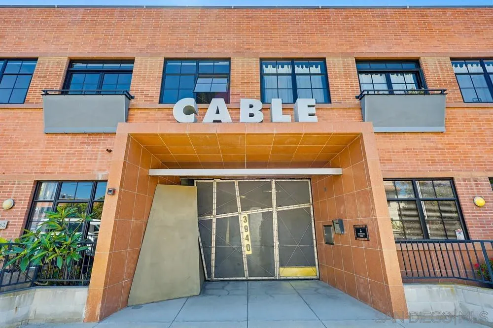 https://cdn.realtyfeed.com/cdn/127/260011952/11f34ec913bd5fab7f9bd82c84975750.webp