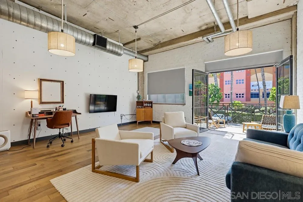 https://cdn.realtyfeed.com/cdn/127/260011952/13220487ceae74702b3e1216bcef7c5f.webp