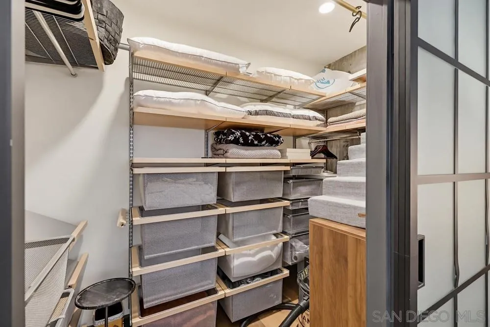https://cdn.realtyfeed.com/cdn/127/260011952/15df873c67af63cfc9e5173c95b95c1c.webp