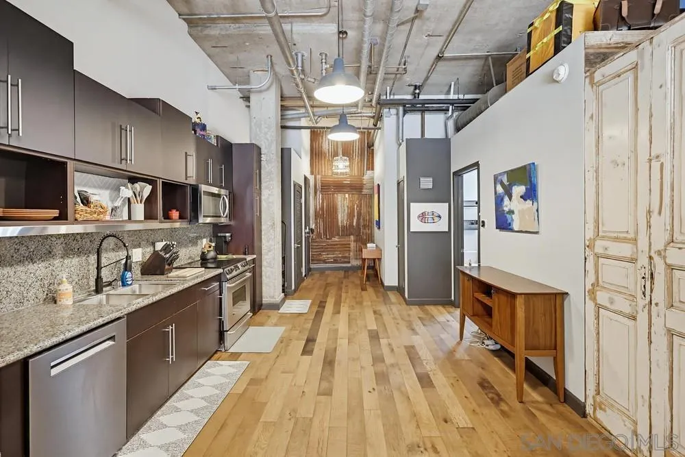 https://cdn.realtyfeed.com/cdn/127/260011952/1dd5eb3a034b3b32899e08460668cee8.webp
