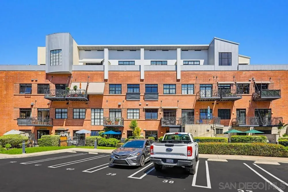 https://cdn.realtyfeed.com/cdn/127/260011952/56325013d1bf852a18b21f07eb87f484.webp