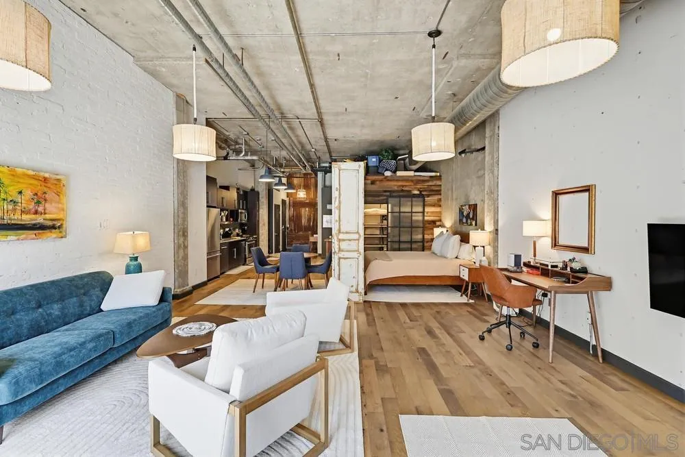 https://cdn.realtyfeed.com/cdn/127/260011952/755134a53e20918c42f92ae0dc380f7c.webp