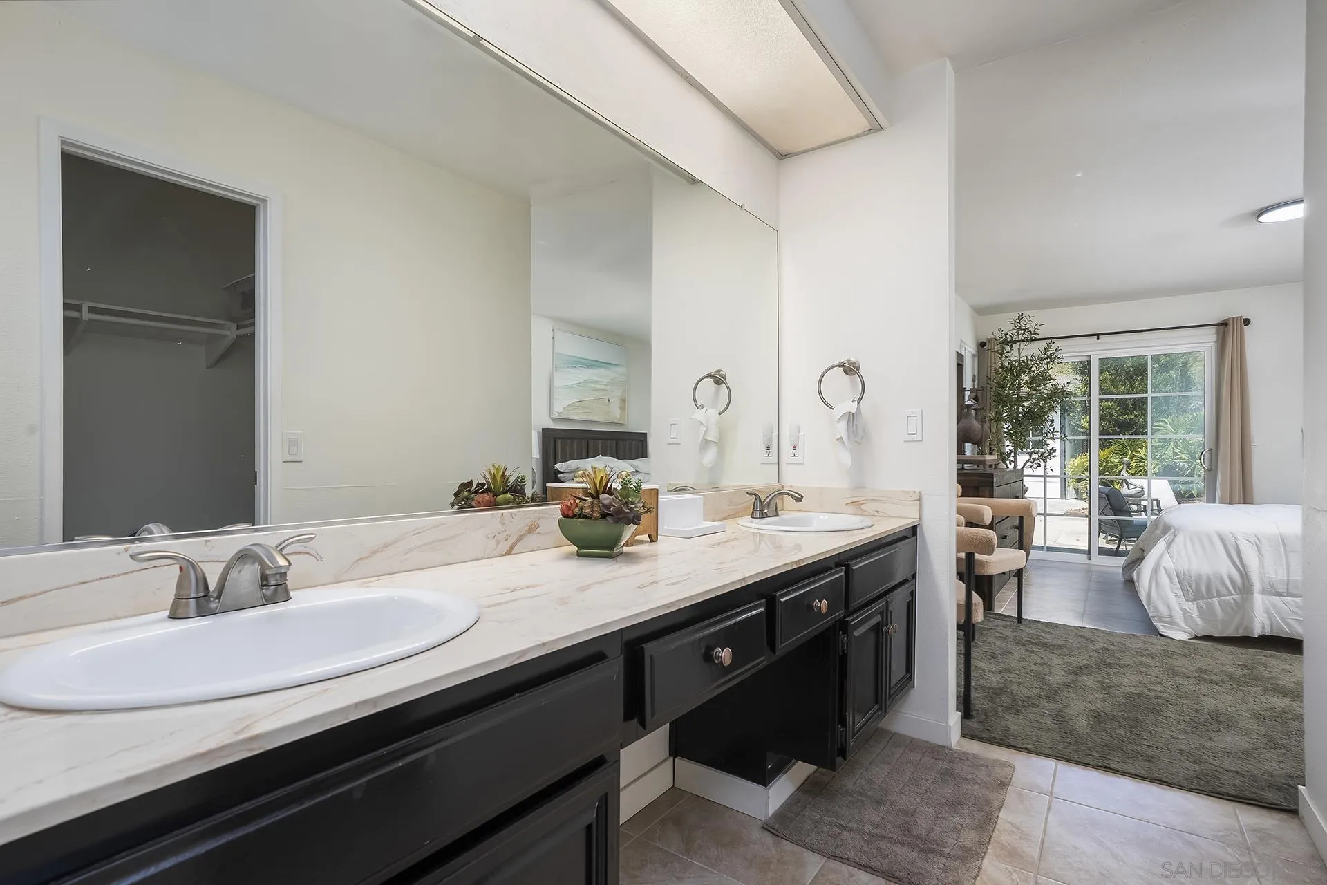 https://cdn.realtyfeed.com/cdn/127/260011953/d2eeb92e904c3ddcf5f9fea66e2c93db.webp