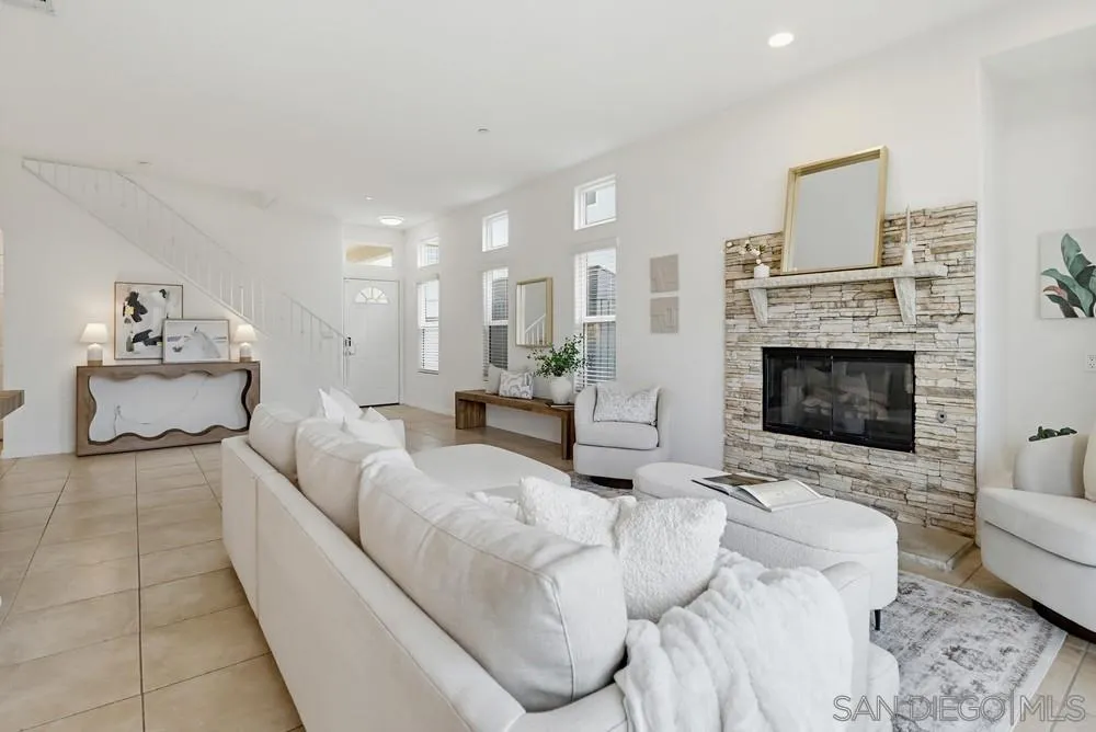 https://cdn.realtyfeed.com/cdn/127/260011955/ead4a12b64922ddbb192dc792047b7b6.webp