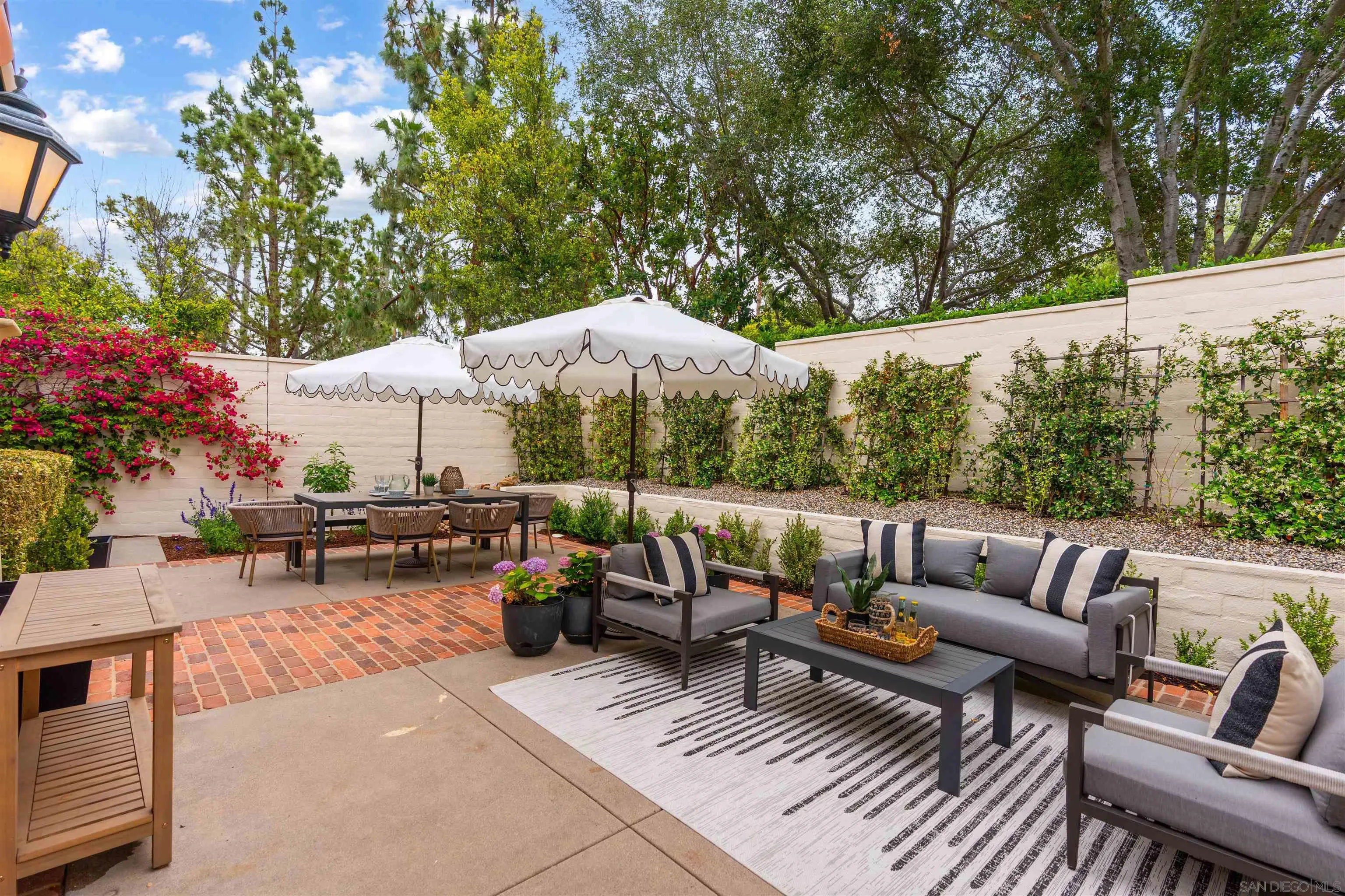 https://cdn.realtyfeed.com/cdn/127/260011960/f57e4afbe711d73b3e079686524fb4f9.webp