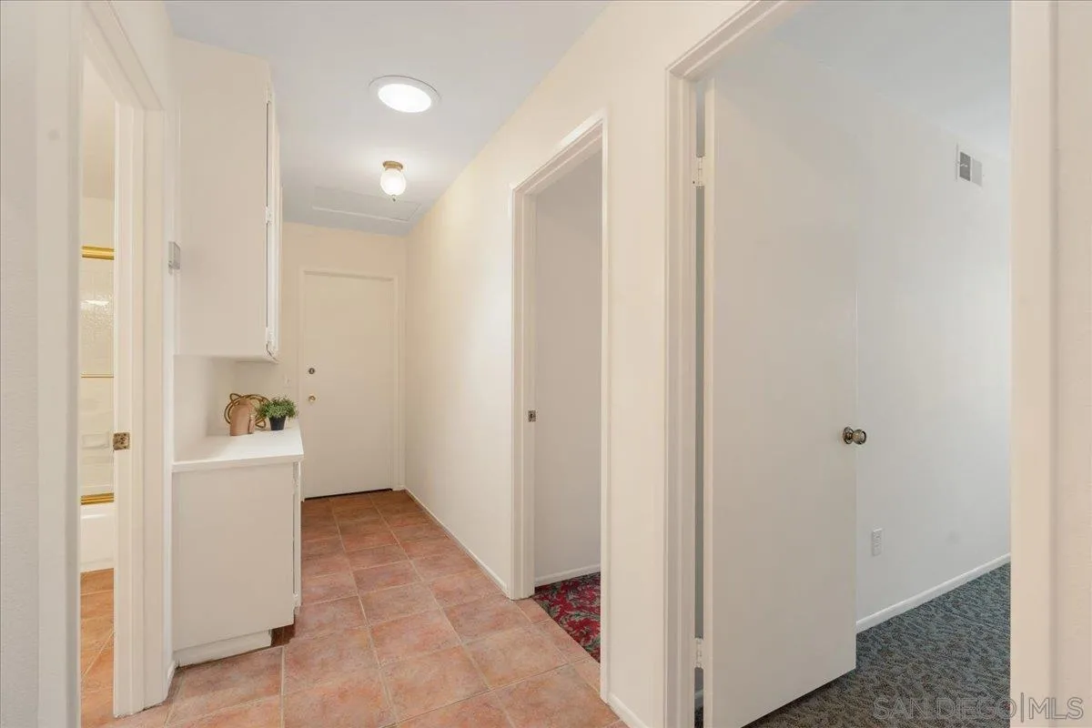 https://cdn.realtyfeed.com/cdn/127/260011963/26564d9135e31aa2fd3cb4399d6a5fe3.webp