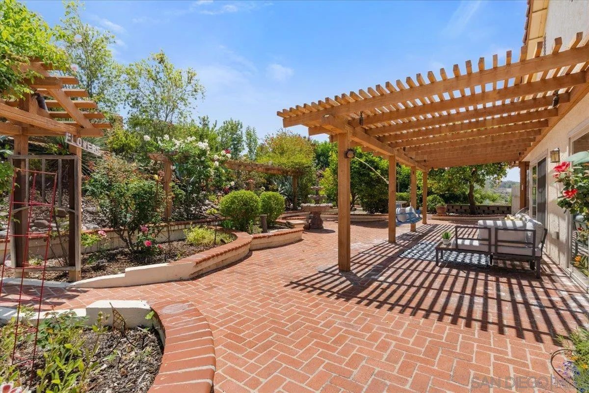 https://cdn.realtyfeed.com/cdn/127/260011963/451eb3e64da2f834a272c8c5be75f10b.webp