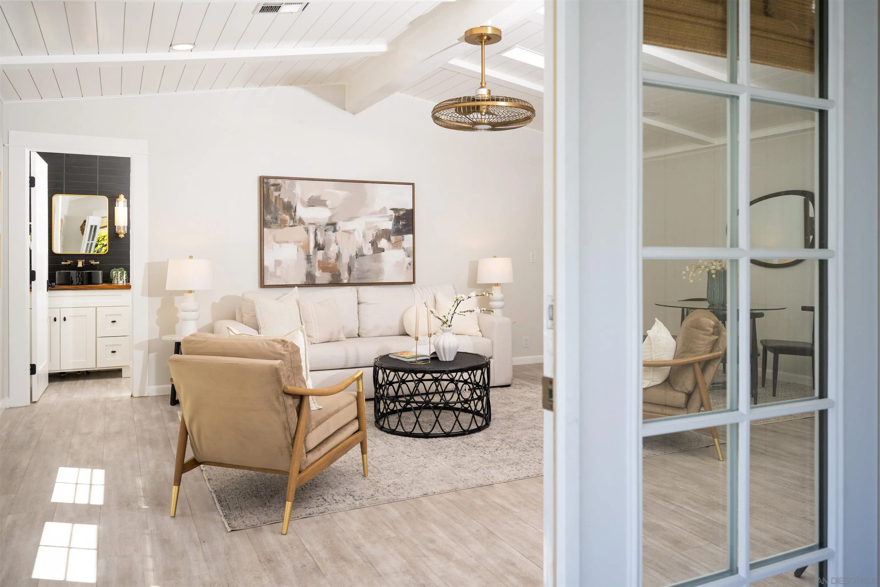 https://cdn.realtyfeed.com/cdn/127/260011968/37f7a46428b91094e820d7a5ababf760.webp