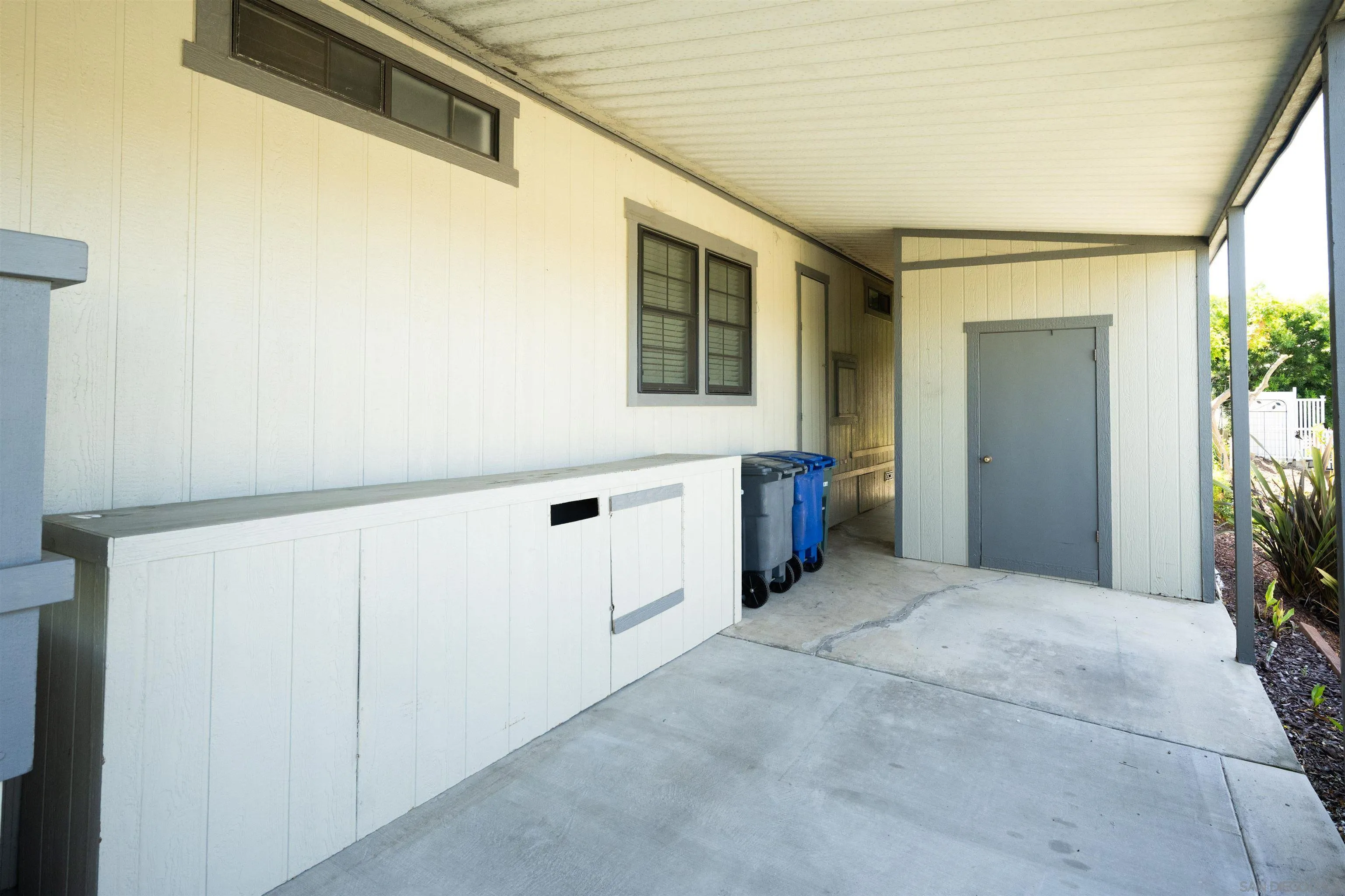 https://cdn.realtyfeed.com/cdn/127/260011968/74bbe3a30f4a0ea0b84820b41ef300bc.webp
